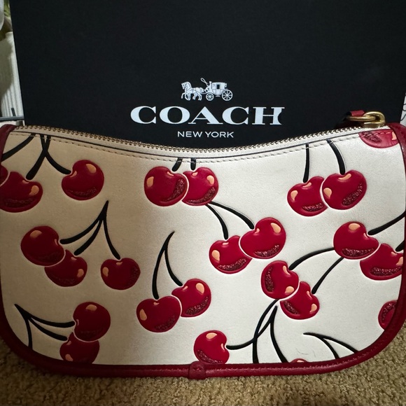 Coach Cherry Swinger Bag (Re-edition) - Picture 2 of 8